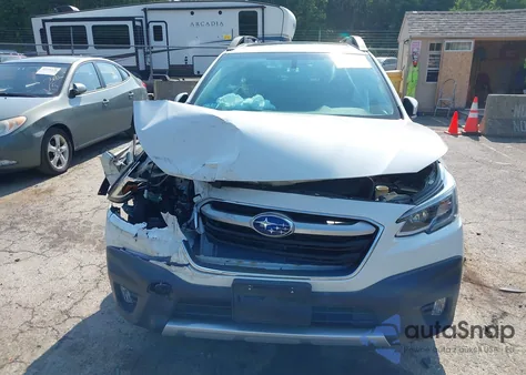 2020 Subaru Outback Limited Xt z USA, uszkodzony, nr VIN 4S4BTGND4L3215836